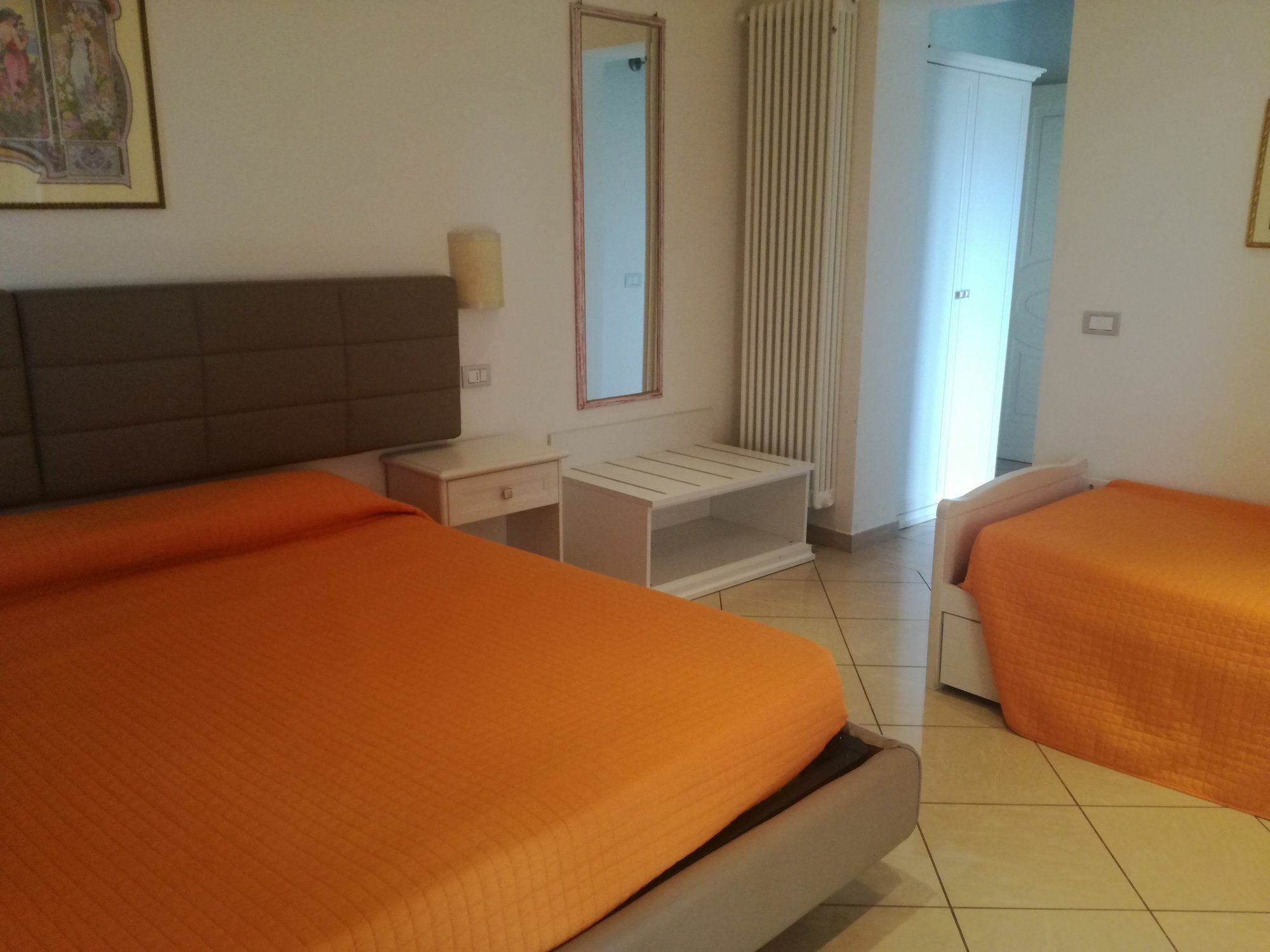 Camollia Suites Siena Exterior photo